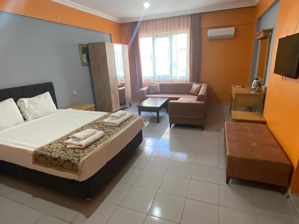 City House Hotel Antalya Exteriör bild